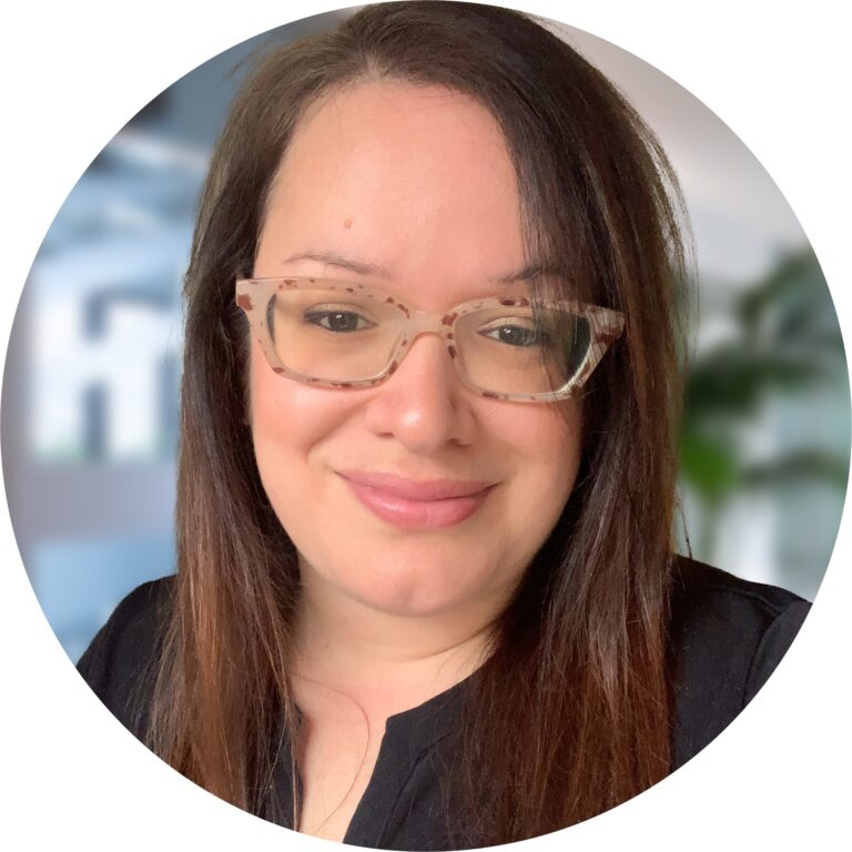head shot of Diane Valente